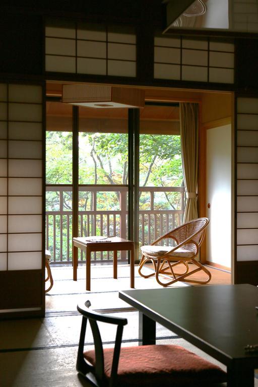 Senjukaku Hotel Yamanouchi  Værelse billede