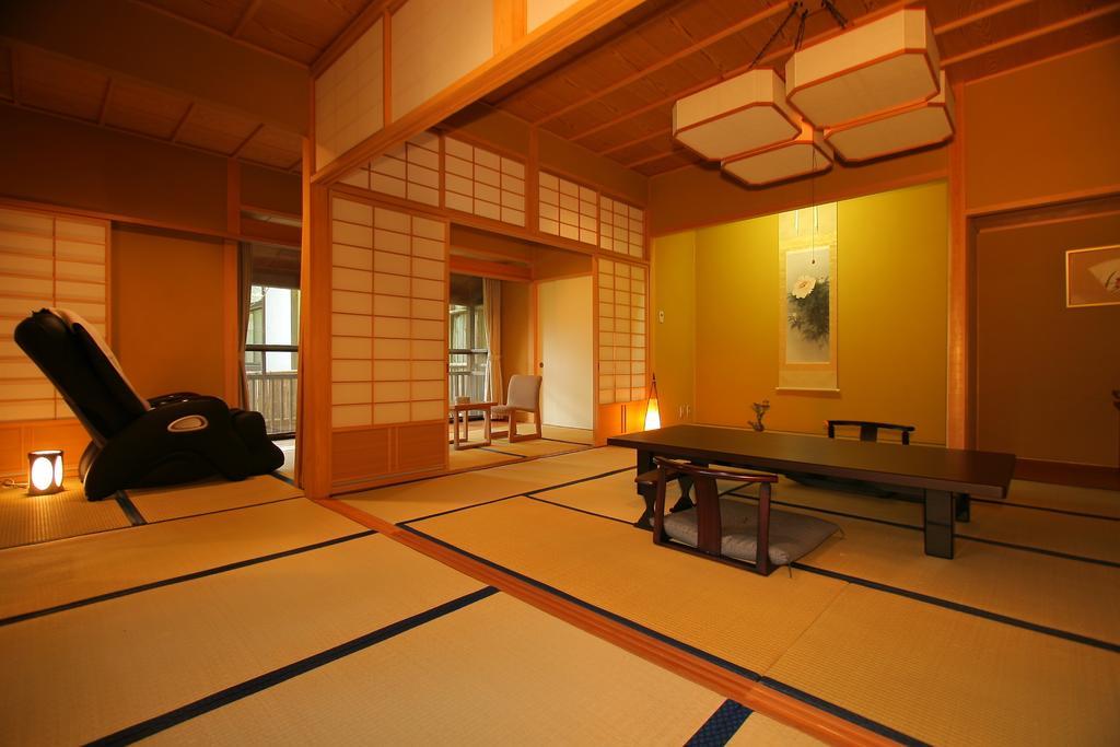 Senjukaku Hotel Yamanouchi  Eksteriør billede