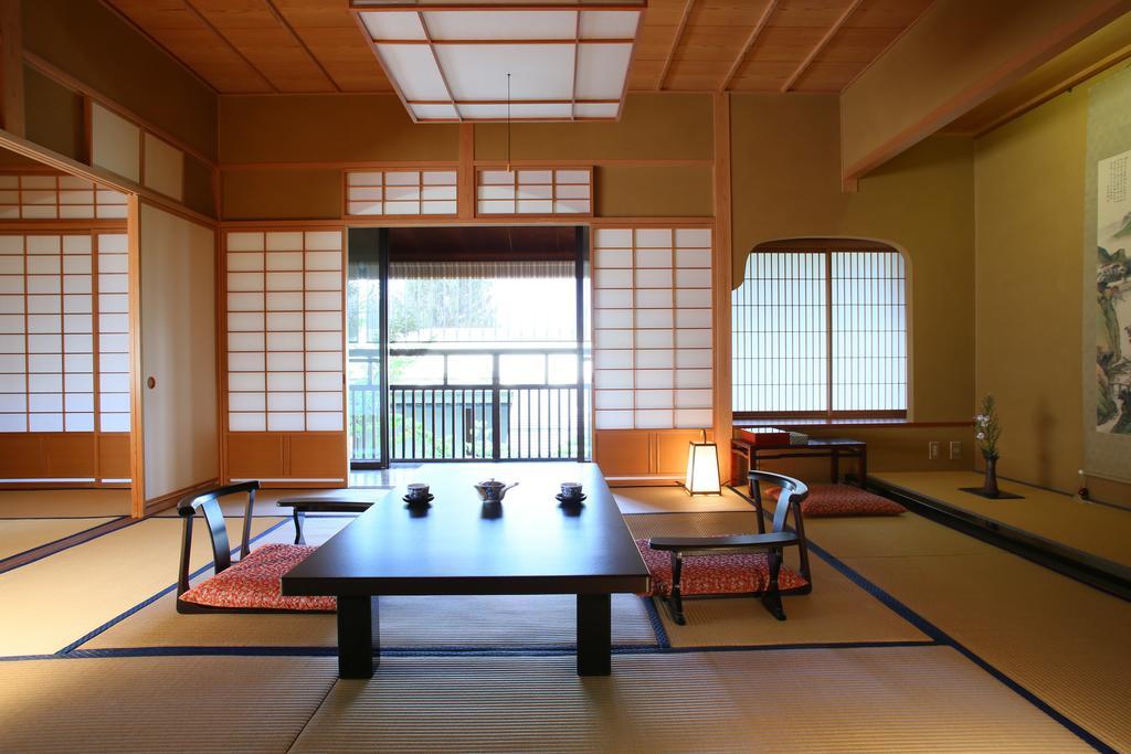 Senjukaku Hotel Yamanouchi  Eksteriør billede